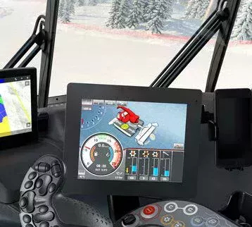 Das iTerminal im Cockpit des PistenBully 800.