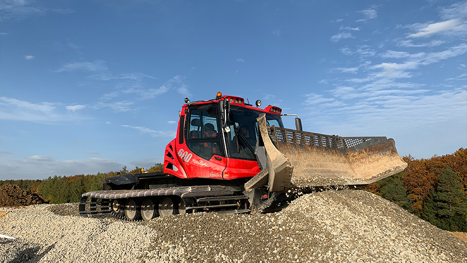 For its diverse range of uses, the new PistenBully 600 Polar GreenTech comes with track widths from 780 mm up to 1648 mm.
