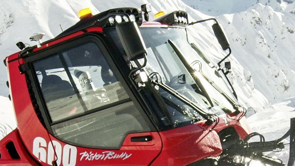 La cabina di guida del PistenBully 600 Polar Park.