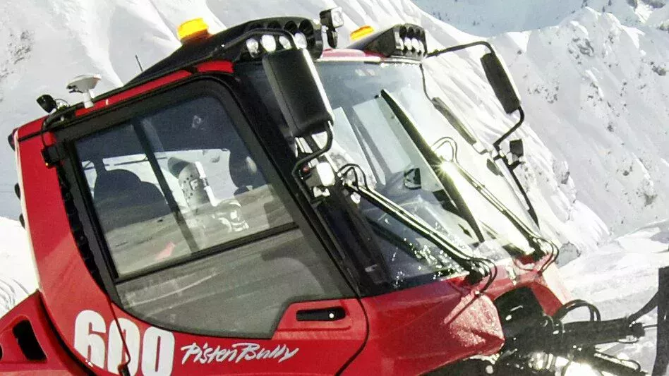 La cabina di guida del PistenBully 600 Polar.