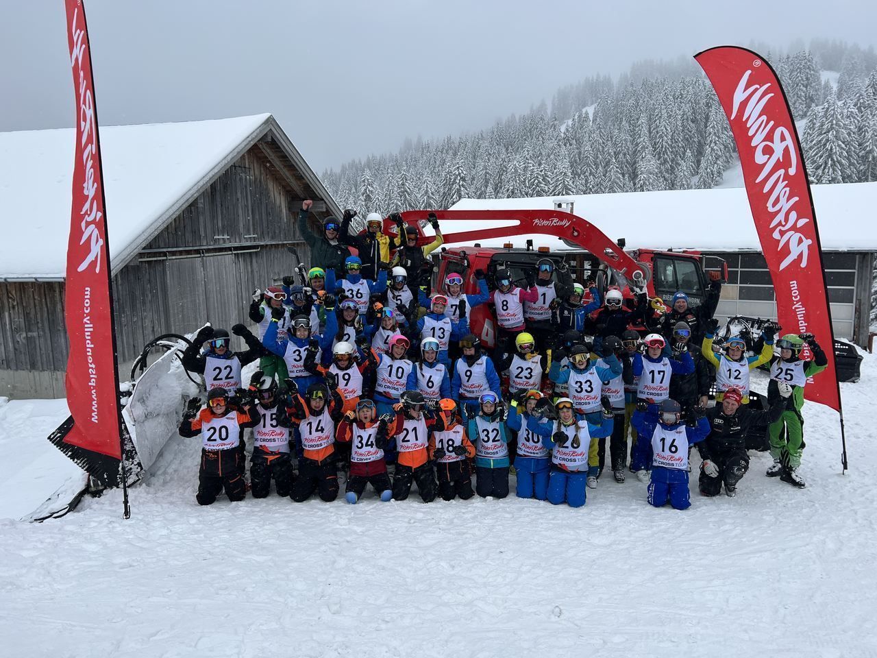 Das PistenBully Skicross Camp begeistert die Kids