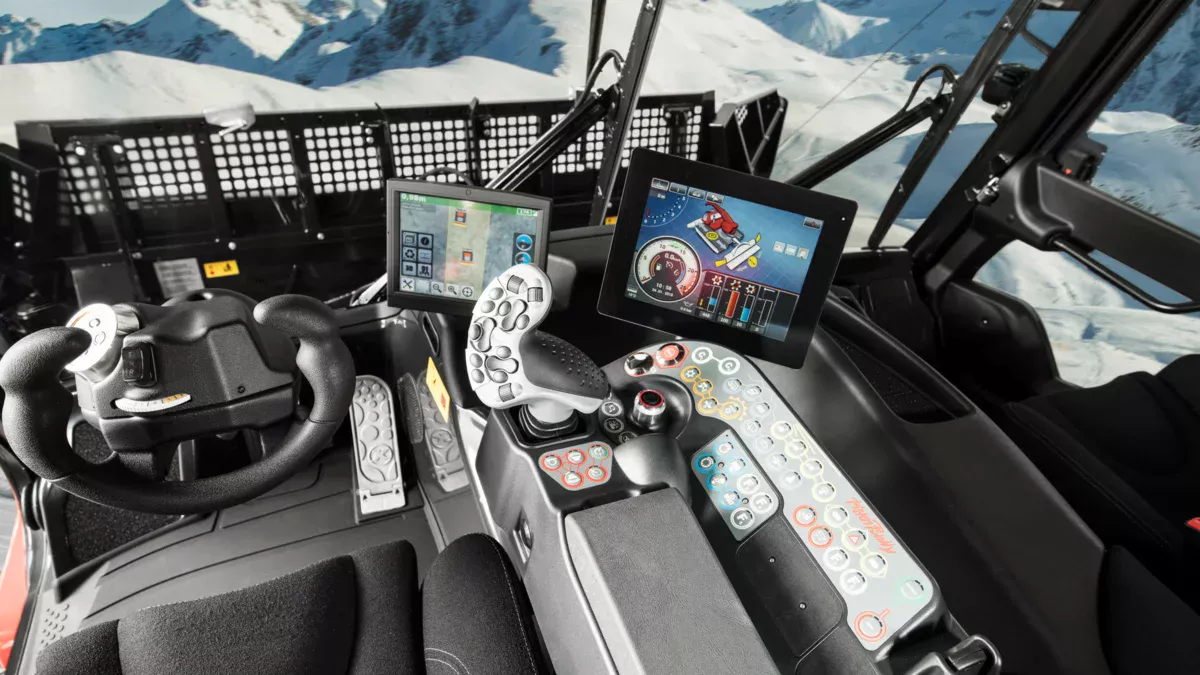 L'aménagement intérieur de haute qualité dans le cockpit du PistenBully 600 Polar.