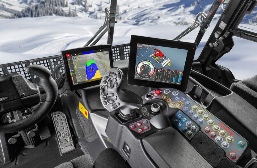 Die hochwertige Innenverkleidung im Cockpit des PistenBully 400