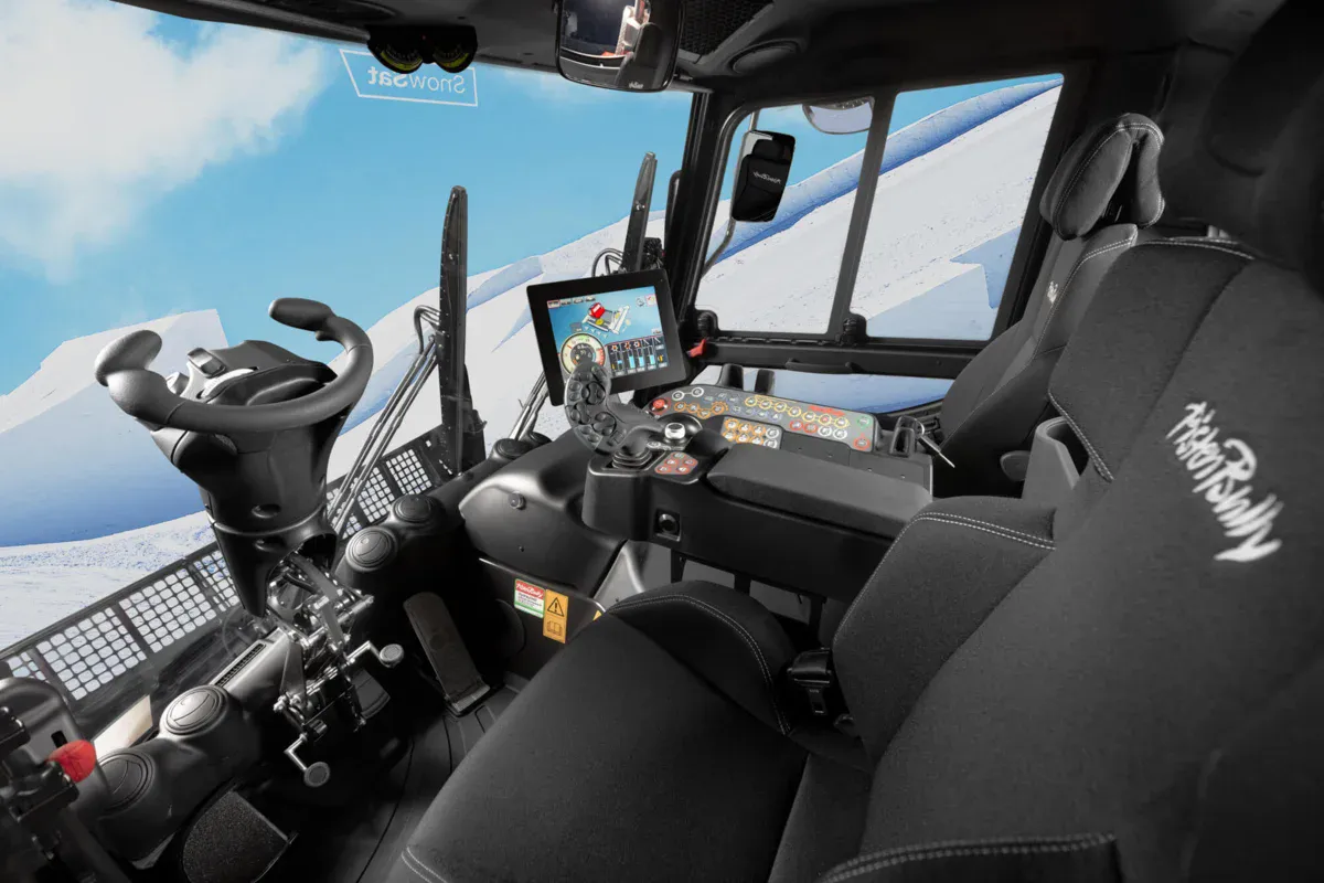 Fahrerkabine des PistenBully 800