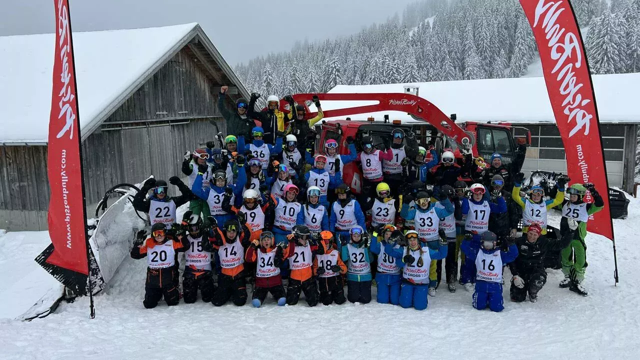 Das PistenBully Skicross Camp begeistert die Kids