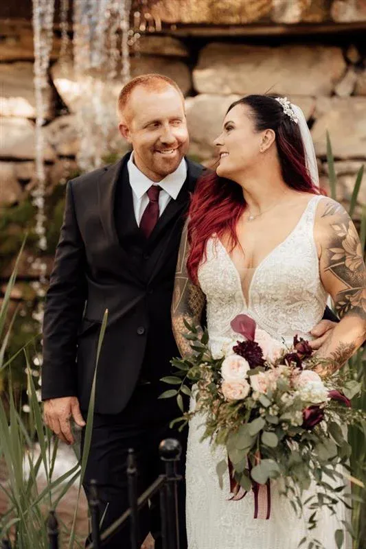Jeff and Whitney at their PistenBully-themed wedding.