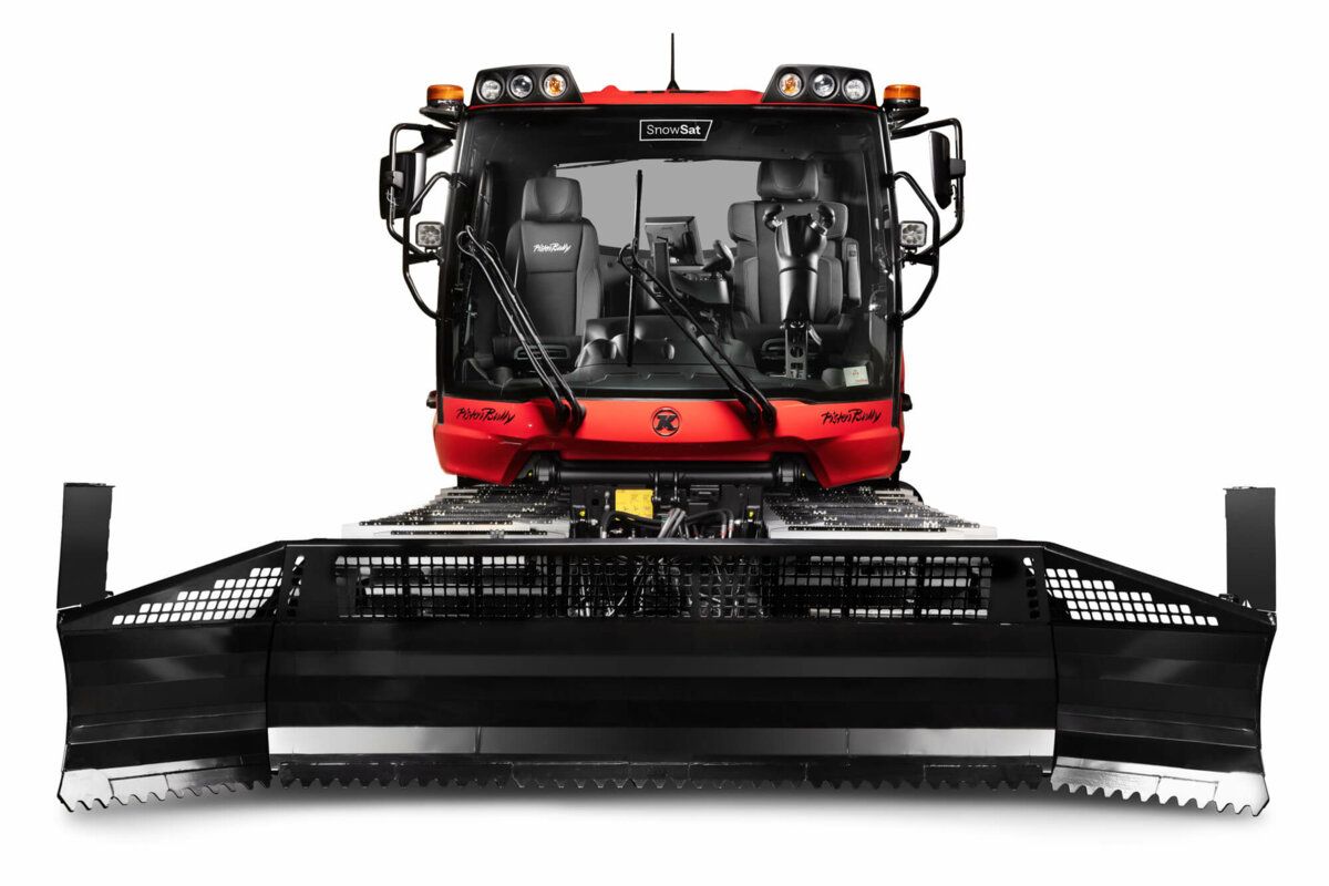 ParkBlade of PistenBully 100 ParkPro