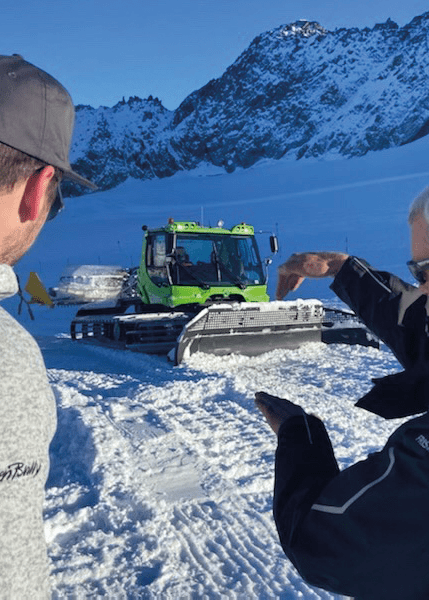 ProAcademy: Schulungen und Trainings für die Arbeit im Skigebiet