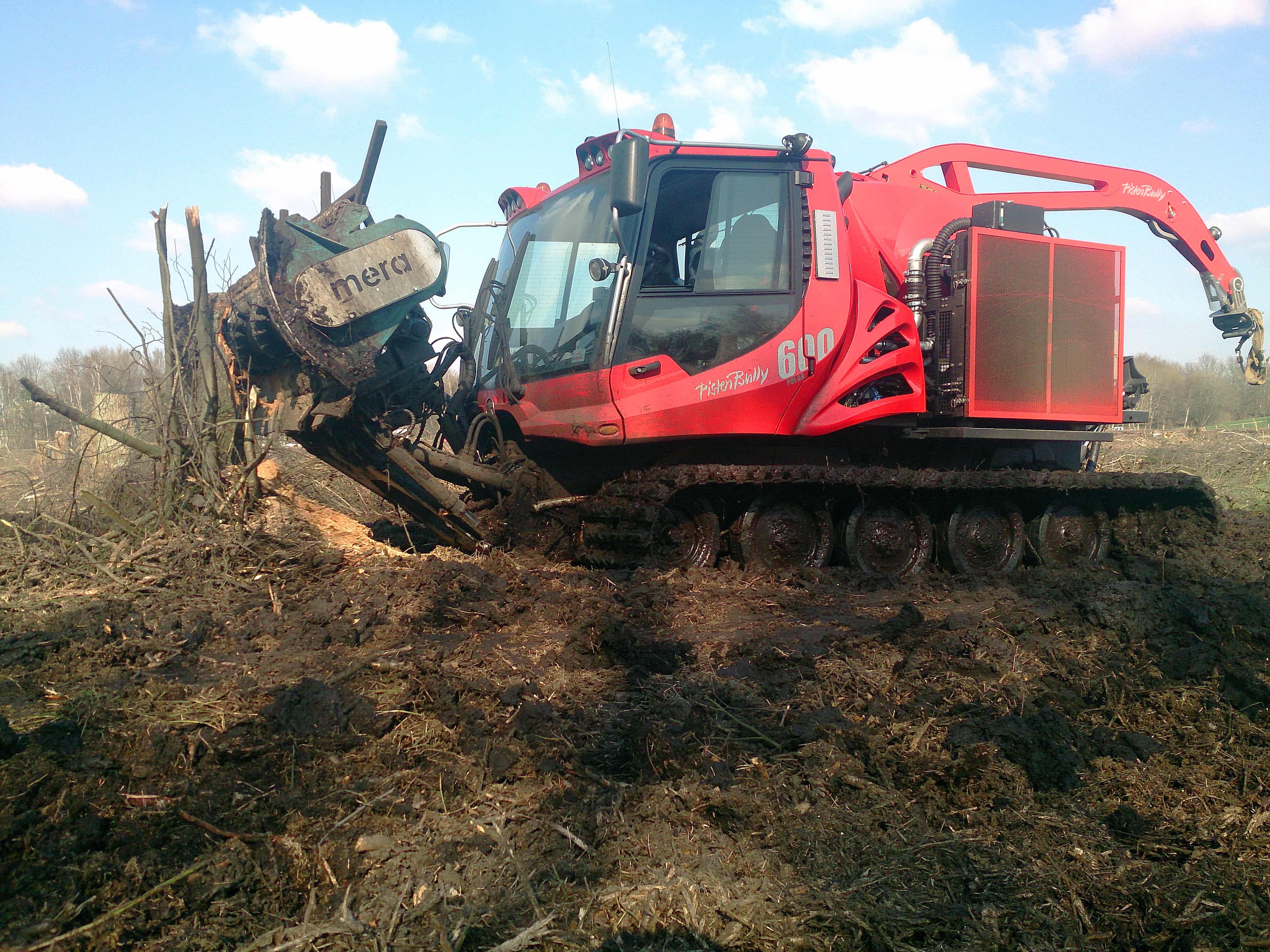 PistenBully 600 Polar GreenTech : fauchage et mulching